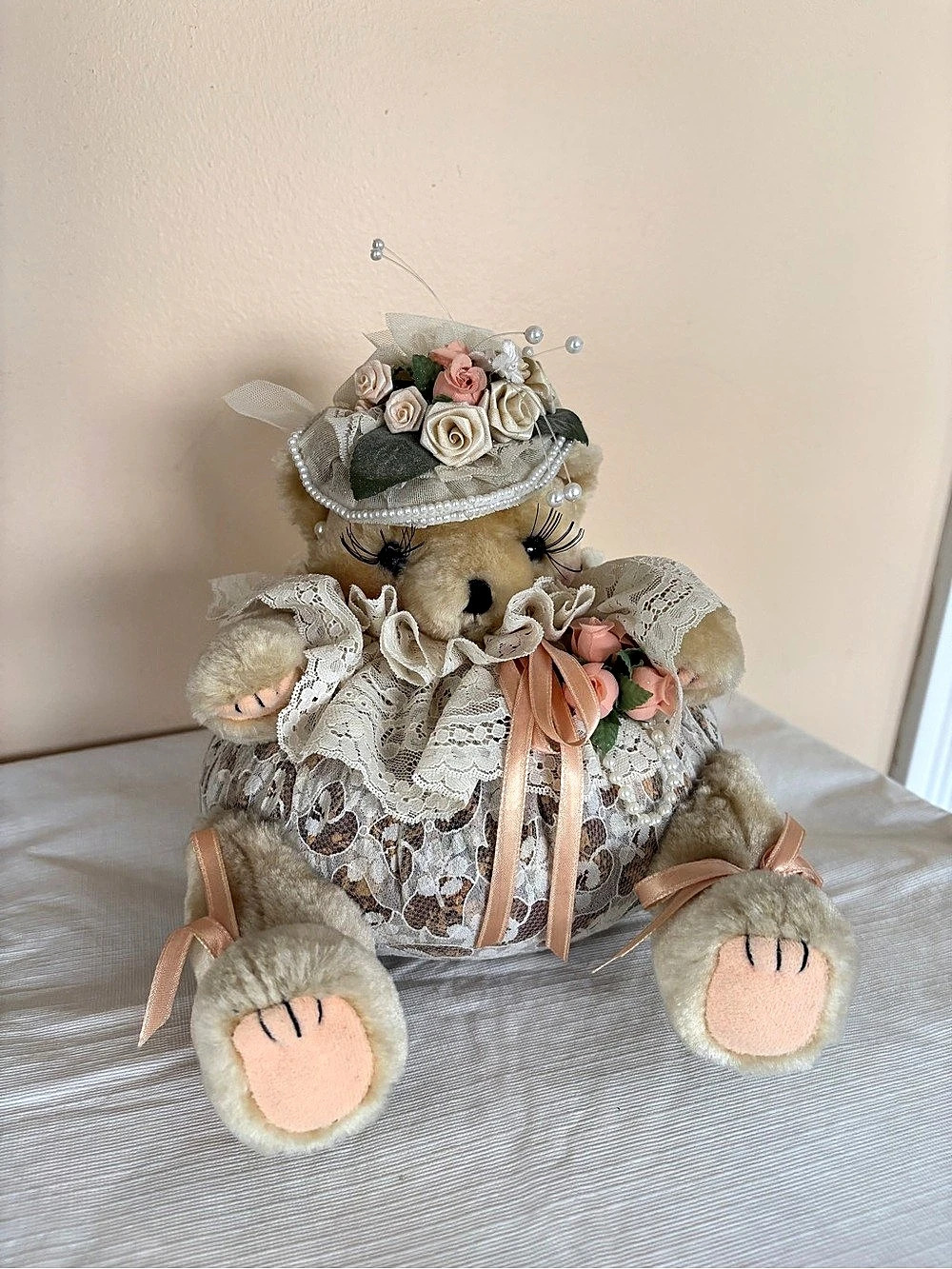 Vintage Potpourri Press Bride Bear – Lace, Pearls & Roses